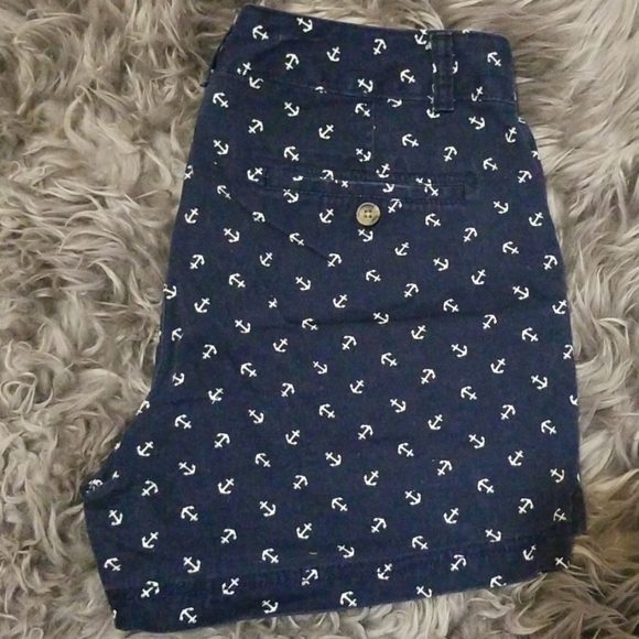3/22!!! Dockers Shorts - Picture 3 of 4
